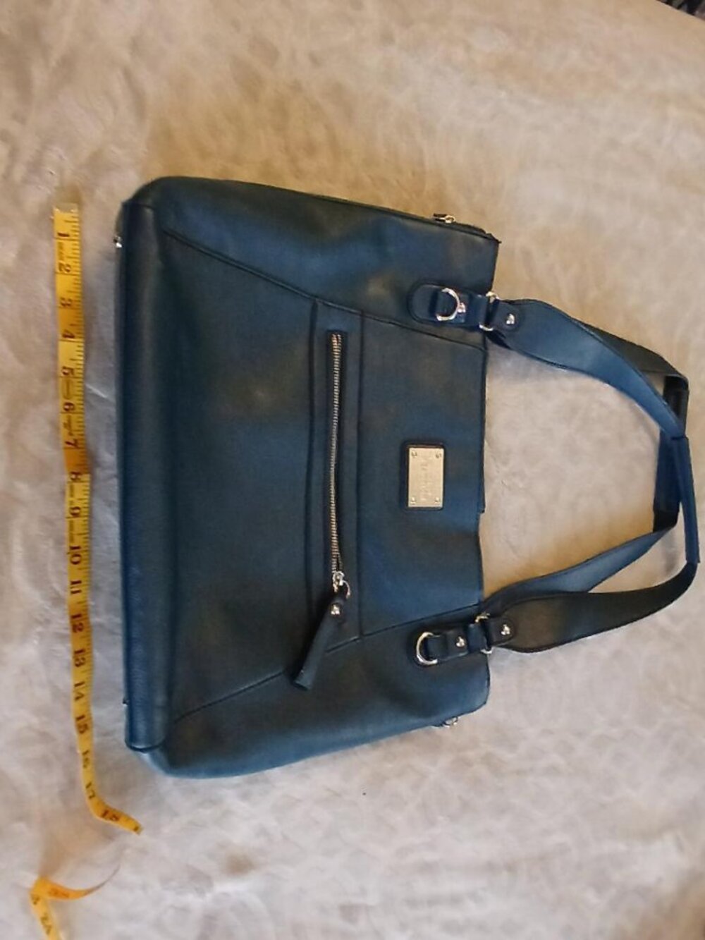 Kenneth Cole REACTION laptop or ipad purse - Picture 6 of 8